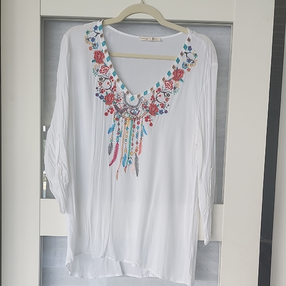 Grand & Greene White Pink Embellished 3/4 Sleeve Blouse